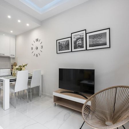 Aelia Apartments, The Luxury Suites Thessaloniki Buitenkant foto