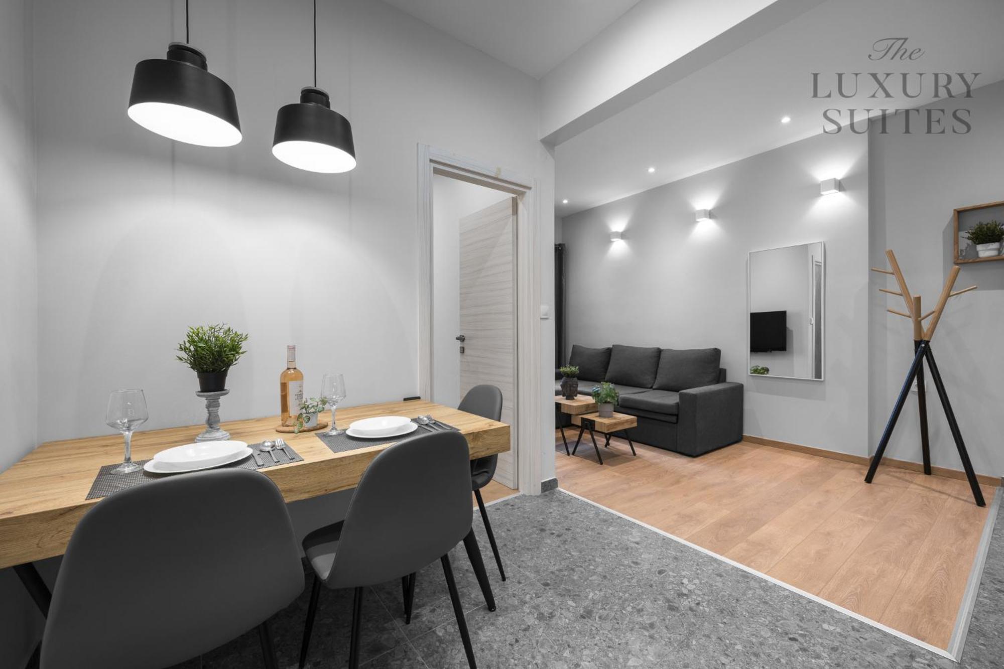 Aelia Apartments, The Luxury Suites Thessaloniki Buitenkant foto