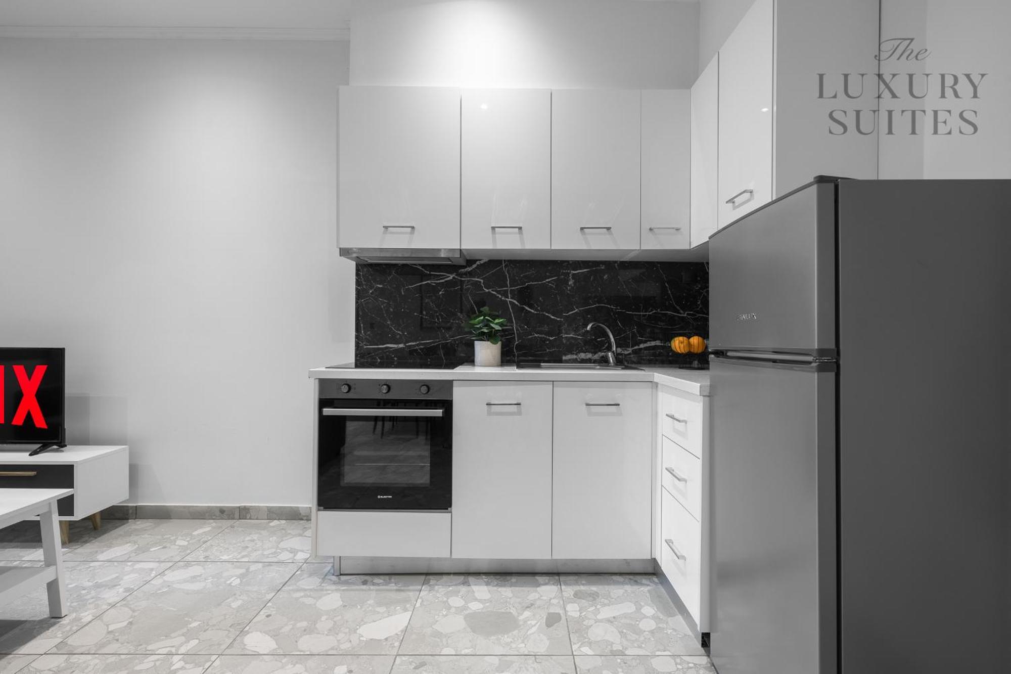 Aelia Apartments, The Luxury Suites Thessaloniki Buitenkant foto