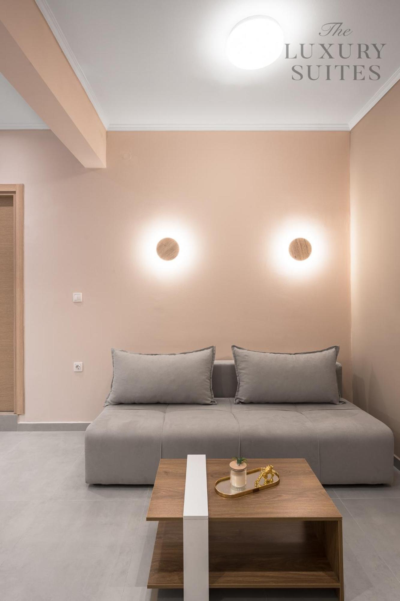 Aelia Apartments, The Luxury Suites Thessaloniki Buitenkant foto
