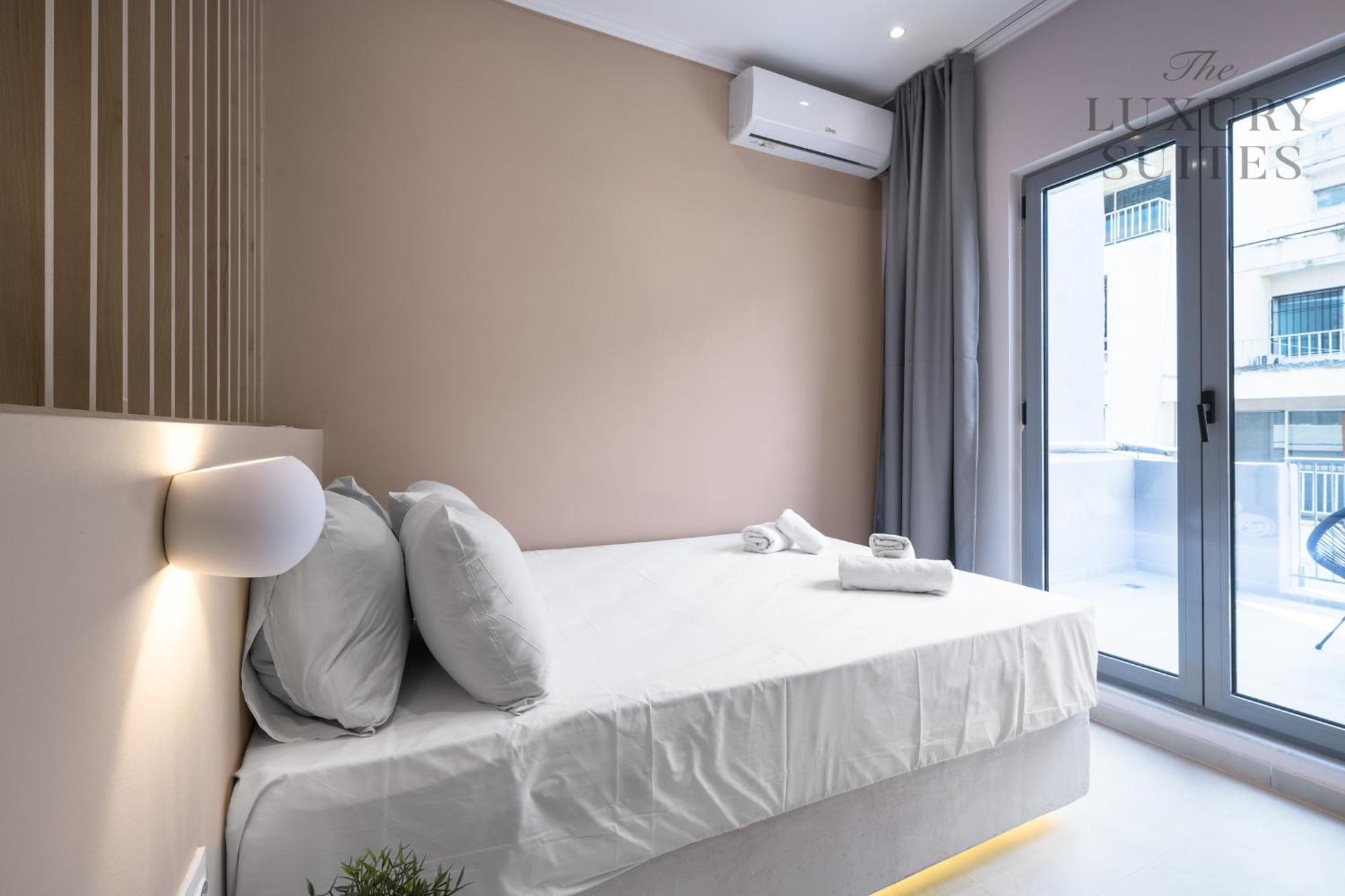 Aelia Apartments, The Luxury Suites Thessaloniki Buitenkant foto