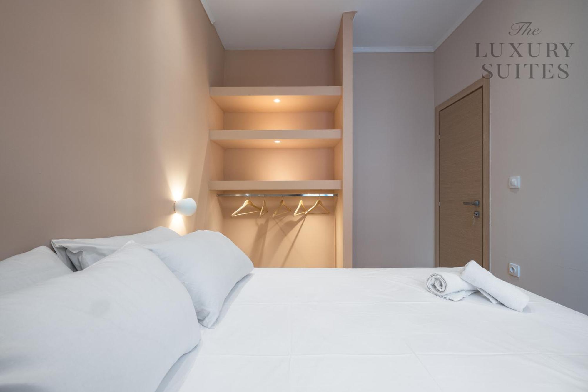 Aelia Apartments, The Luxury Suites Thessaloniki Buitenkant foto